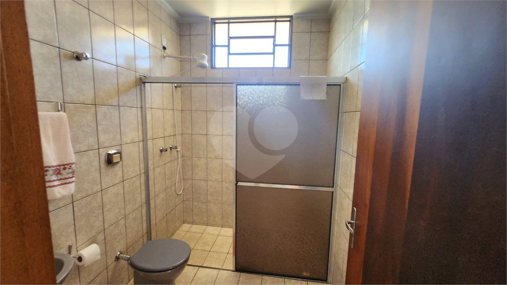 Casa à venda com 3 quartos, sendo 2 suítes, em Jardim Europa (vila Xavier), Araraquara, SP