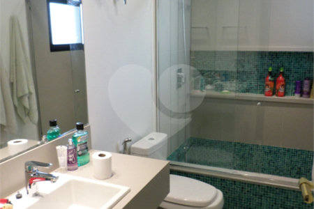 Apartamento à venda com 4 quartos, sendo 2 suítes, em Jardim Londrina, São Paulo, SP