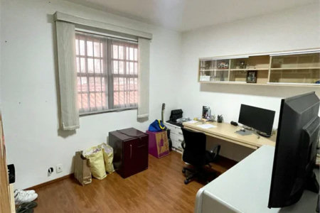 Casa à venda com 3 quartos, sendo 1 suíte, no condomínio Vila Nova de Mafra, São Paulo - SP