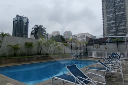 Apartamento à venda com 3 quartos, sendo 1 suíte,  em Vila Gomes Cardim, São Paulo, SP