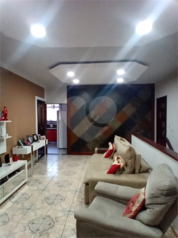 Casa à venda com 4 quartos, sendo 1 suíte, em Campo Grande, Rio de Janeiro, RJ