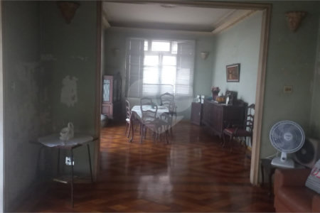 Casa à venda com 5 quartos, sendo 1 suíte, em Tijuca, Rio de Janeiro, RJ
