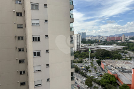 Apartamento para alugar com 3 quartos, sendo 1 suíte, em Barra Funda, São Paulo, SP