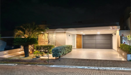 Casa à venda com 3 suítes em Carmo, Araraquara, SP