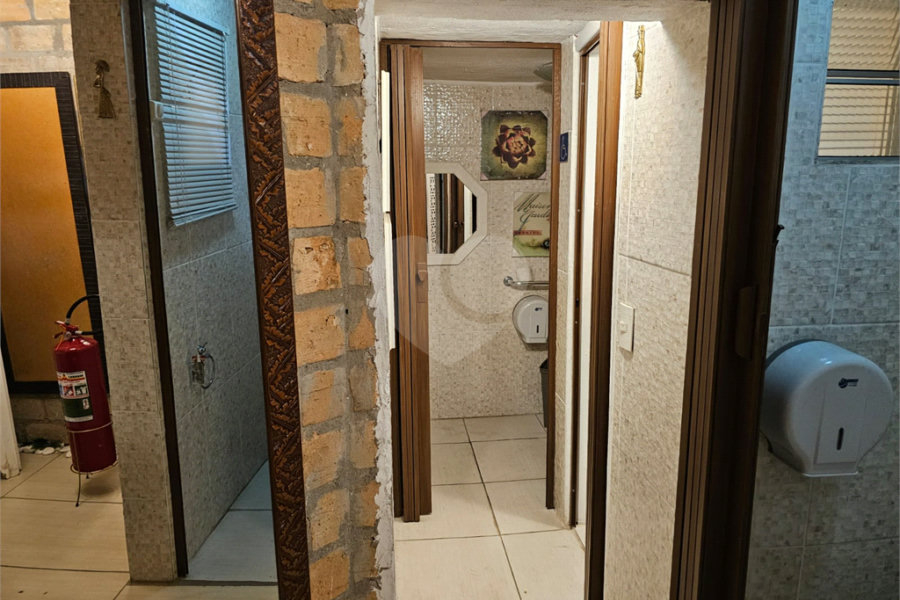 Salão para alugar em Vila Galvão, Guarulhos, SP