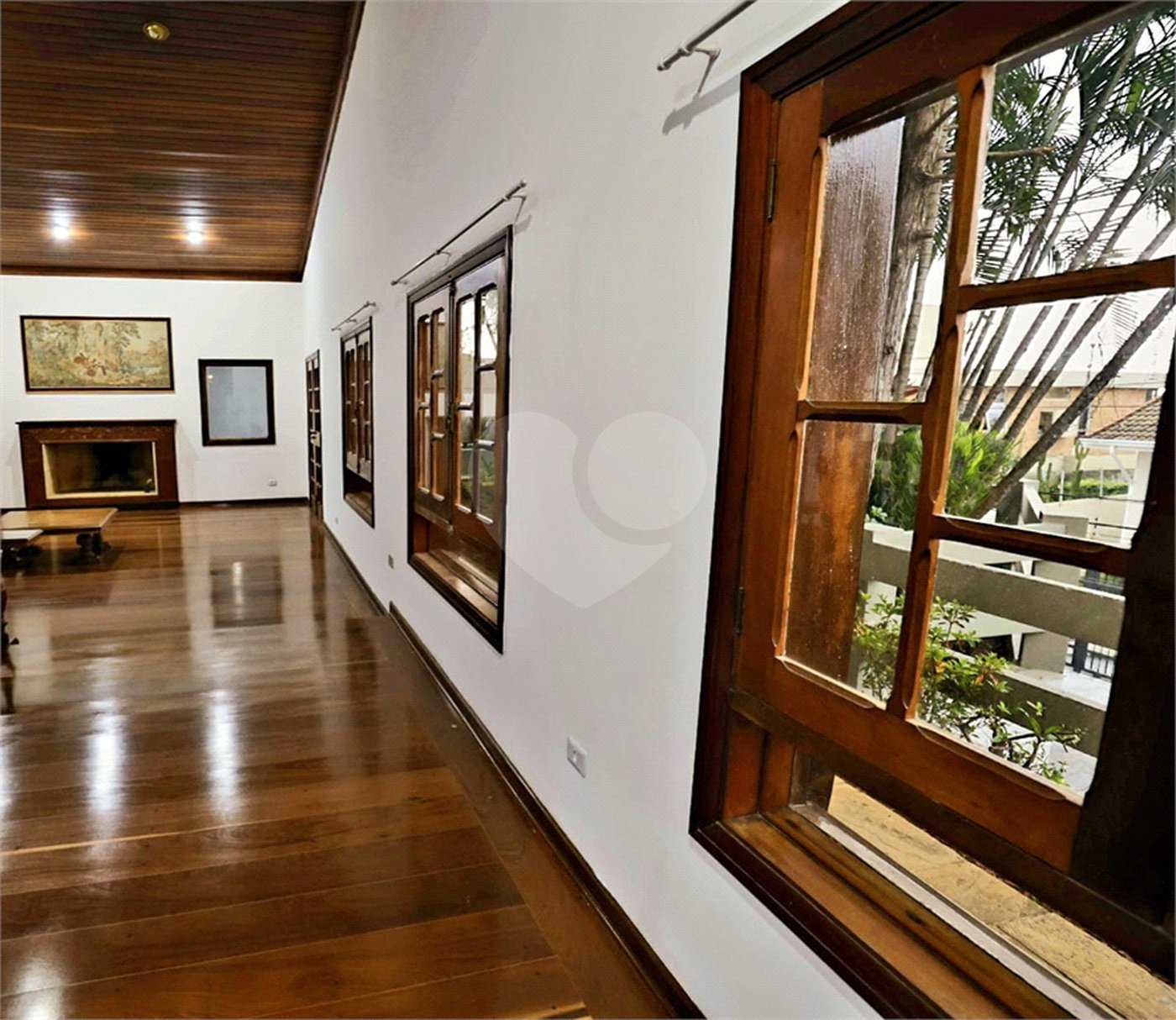Casa à venda com 4 quartos, sendo 2 suítes, em Jardim São Bento, São Paulo, SP