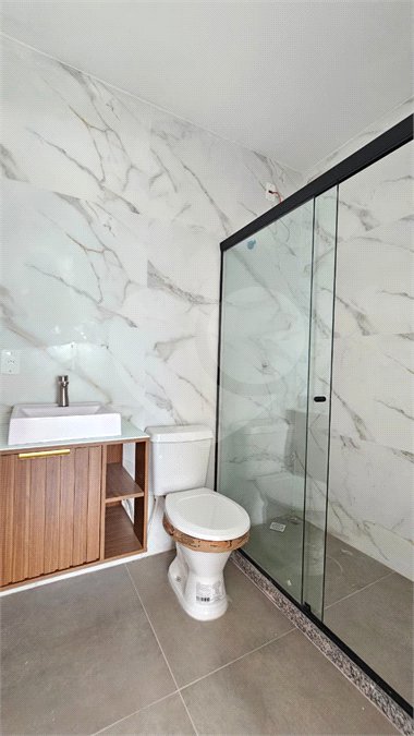 Casa à venda com 3 suítes no condomínio Residencial Green Ville, Rio de Janeiro - RJ