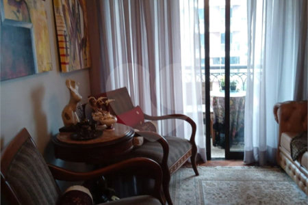 Apartamento à venda com 3 quartos, sendo 2 suítes,  em Campo Belo, São Paulo, SP