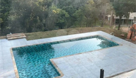 Casa à venda com 4 suítes em Parque Rio Abaixo, Atibaia, SP
