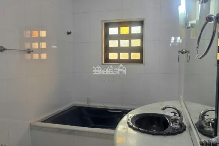 Casa à venda com 5 quartos, sendo 3 suítes, em Itapetinga, Atibaia, SP