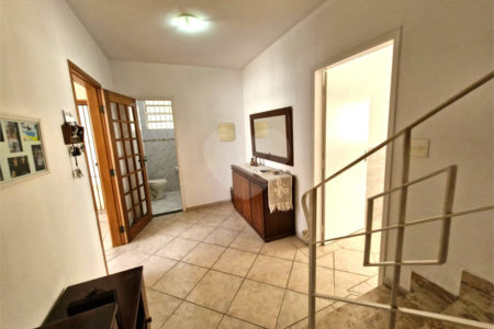 Casa à venda com 3 quartos, sendo 1 suíte, em Granja Julieta, São Paulo, SP