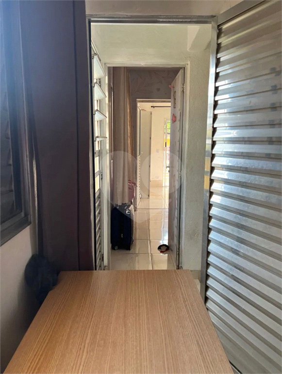 Casa à venda com 3 quartos em Jardim Suína, Taboão da Serra, SP
