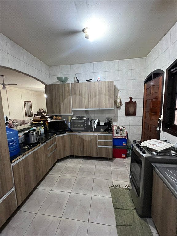 Casa à venda com 4 quartos, sendo 1 suíte,  em Jardim Ponte Grande, Mogi das Cruzes, SP