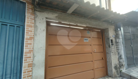 Sobrado à venda com 3 quartos no Brasilândia, São Paulo, SP