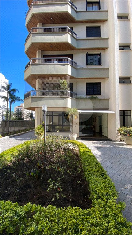 Apartamento à venda com 3 suítes em Vila Andrade, São Paulo, SP