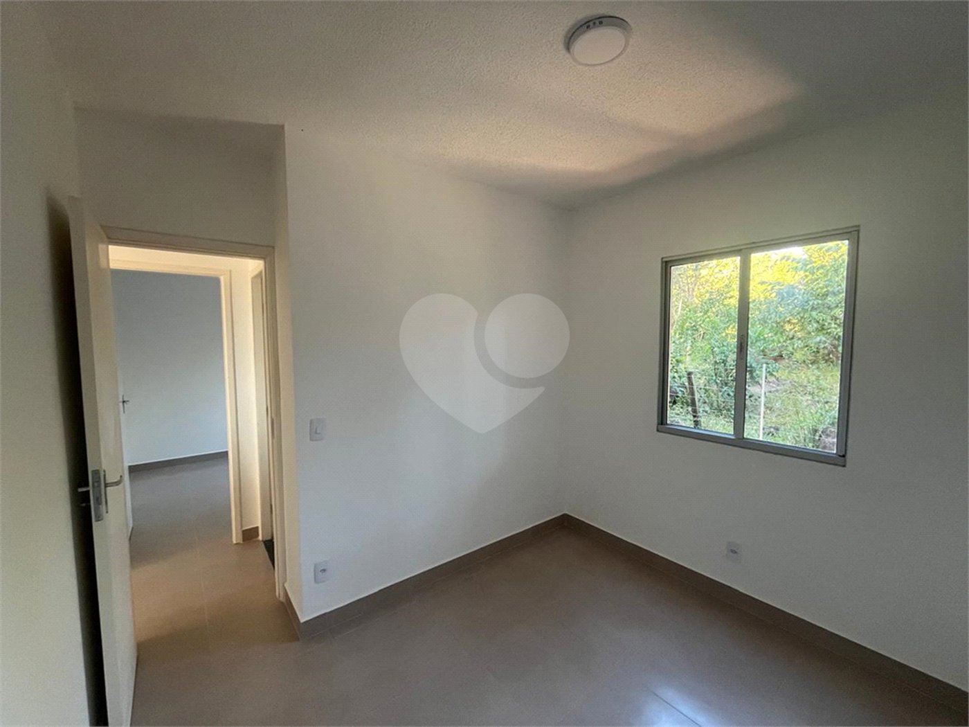 Apartamento à venda com 2 quartos em Residencial Parque Laguna, Salto, SP