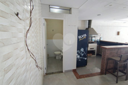 Casa à venda com 3 quartos, sendo 1 suíte,  em Horto Santo Antonio, Jundiaí, SP