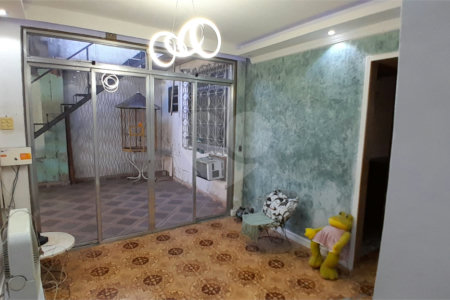 Casa à venda com 2 quartos, sendo 1 suíte, em Bangu, Rio de Janeiro, RJ