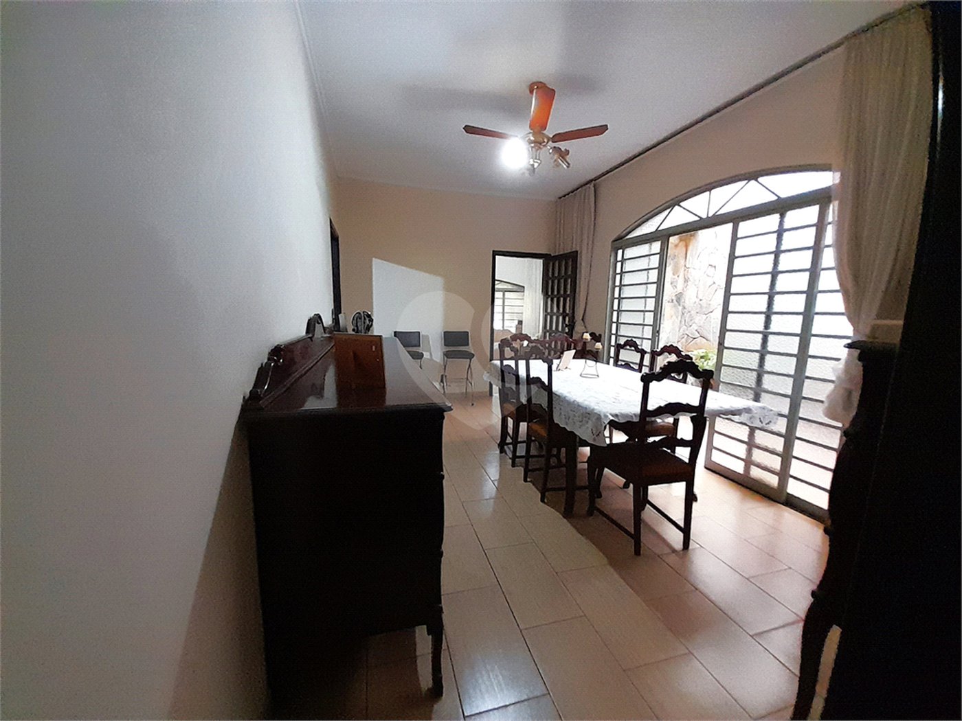 Casa à venda com 5 quartos, sendo 1 suíte,  em Jardim Anhangüera, Ribeirão Preto, SP
