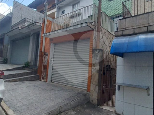 Sobrado à venda com 3 quartos, sendo 1 suíte,  em Santana, São Paulo, SP
