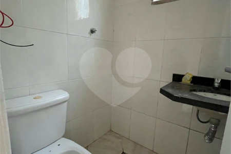 Casa à venda com 4 quartos, sendo 2 suítes, no condomínio Pedra Mar, Rio de Janeiro - RJ
