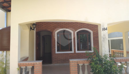 Casa à venda com 3 quartos, sendo 1 suíte,  em Santa Rosa, Vinhedo, SP
