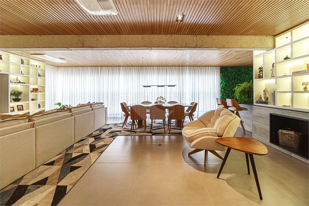 Apartamento à venda com 3 suítes em Brooklin, São Paulo, SP