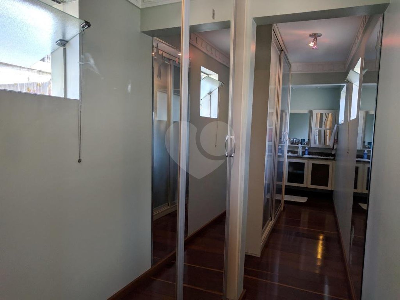 Sobrado à venda ou para alugar com 5 quartos, sendo 3 suítes, em Jardim Marajoara, São Paulo, SP