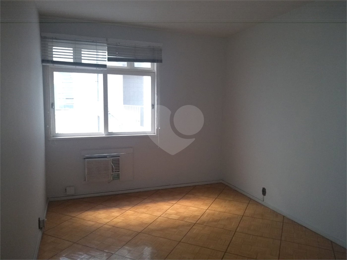 Apartamento à venda com 4 quartos, sendo 1 suíte, em Flamengo, Rio de Janeiro, RJ