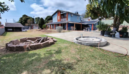 Casa à venda com 4 quartos, sendo 2 suítes,  no condomínio Cafezal VI, Itupeva - SP