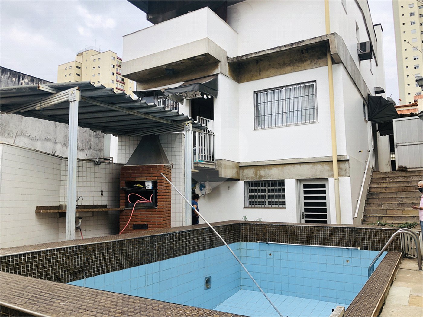 Sobrado à venda com 4 quartos, sendo 1 suíte, em Santana, São Paulo, SP