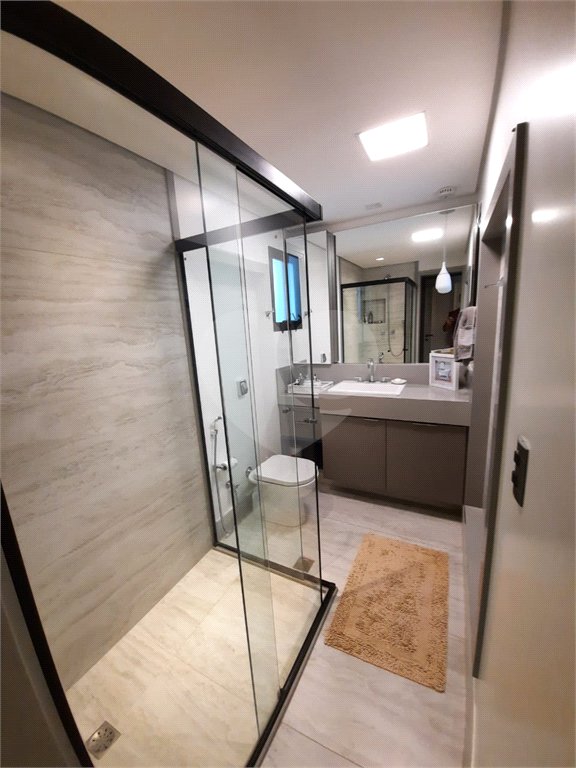 Apartamento de 257m² a venda em Moema, reformado, 4 dorms, 3 suítes, fora de rota,, 4 vagas
