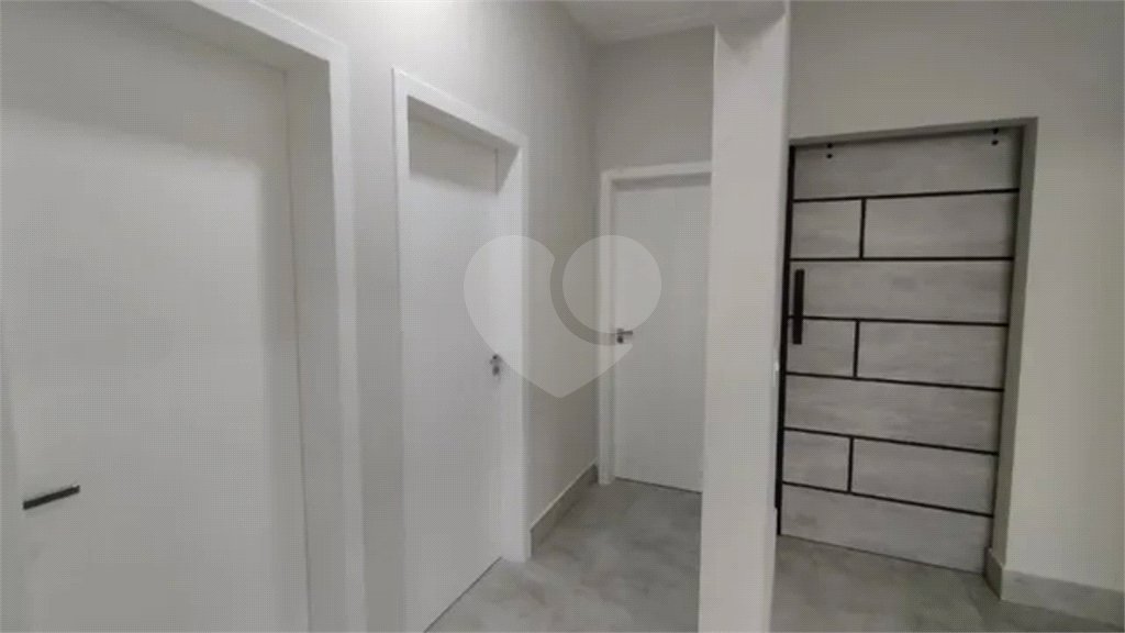 Casa à venda com 3 quartos, sendo 1 suíte,  no condomínio Terras do Vale, Caçapava - SP