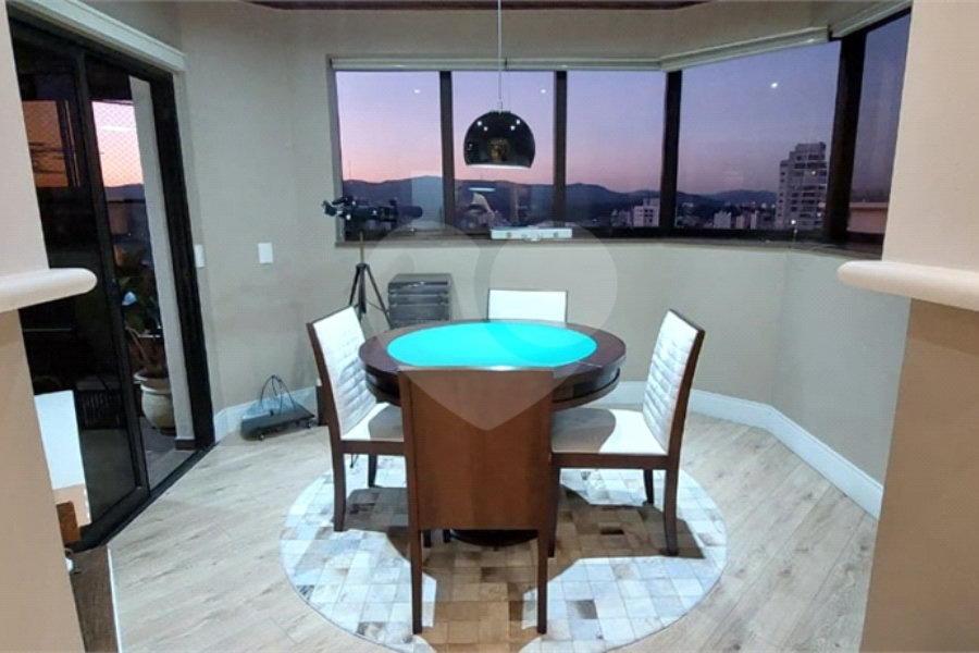 Apartamento à venda com 4 suítes em Santana, São Paulo, SP