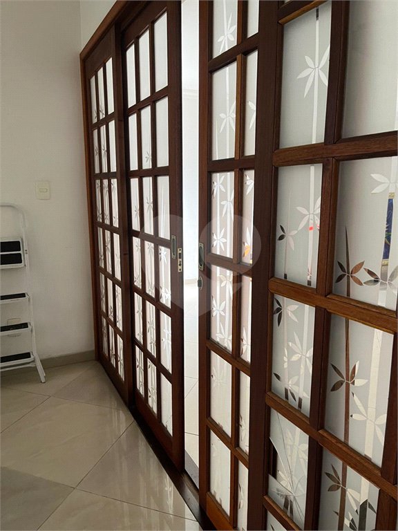Sobrado à venda com 4 quartos, sendo 1 suíte,  em Vila Cordeiro, São Paulo, SP