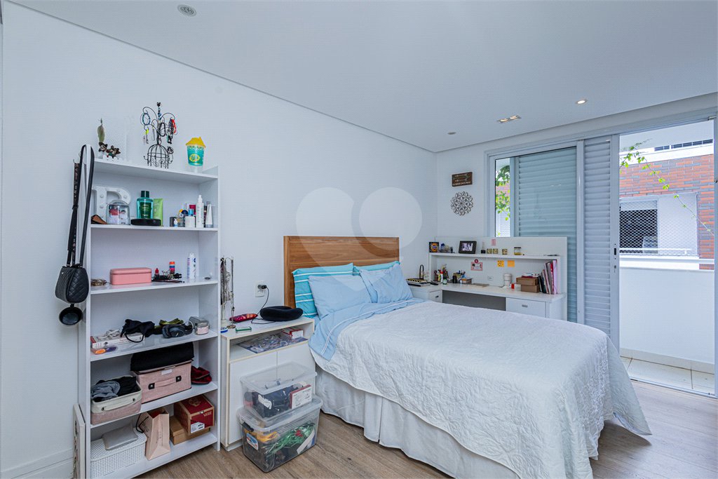 Casa à venda com 4 suítes no condomínio Bauhaus Village, São Paulo - SP