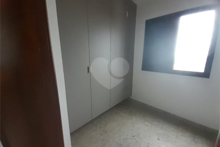 Apartamento no Edifício Villa Lobos a venda - São Carlos