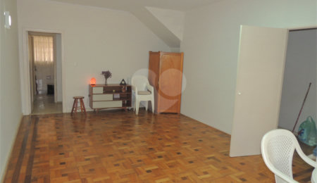 Sobrado à venda com 3 quartos, sendo 1 suíte, em Indianópolis, São Paulo, SP