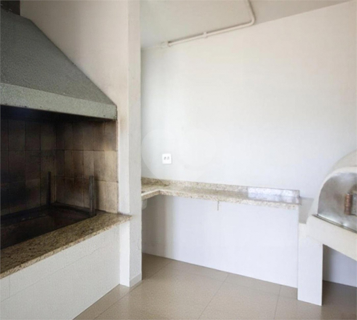 Apartamento à venda com 3 quartos, sendo 1 suíte, em Alto da Boa Vista, São Paulo, SP