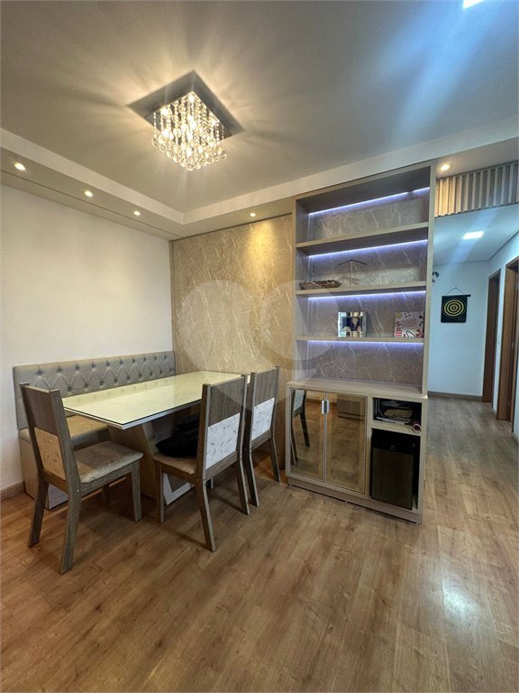 Apartamento à venda com 3 quartos, sendo 1 suíte, em Jardim Shangri-lá, Cuiabá, MT