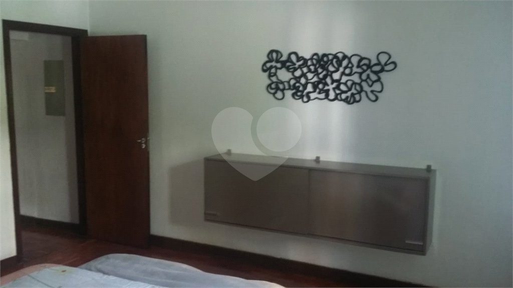 Sobrado à venda com 3 quartos em Santana, São Paulo, SP