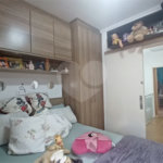 Casa à venda com 3 quartos, sendo 1 suíte, no condomínio Santanna, São Paulo - SP