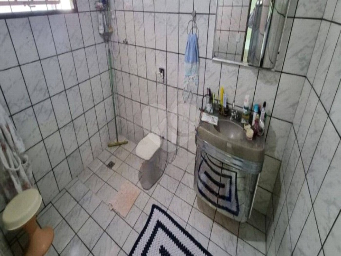 Casa à venda com 3 quartos, sendo 1 suíte, em Vila Carrão, São Paulo, SP