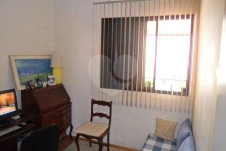 Apartamento à venda com 3 quartos, sendo 1 suíte, em Vila Andrade, São Paulo, SP