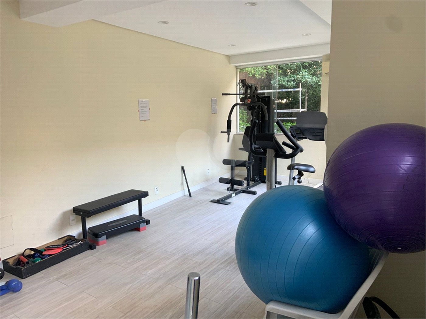Apartamento à venda com 4 quartos, sendo 3 suítes,  em Pinheiros, São Paulo, SP