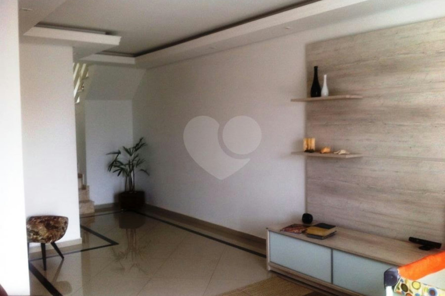 Casa à venda com 3 suítes em Mandaqui, São Paulo, SP