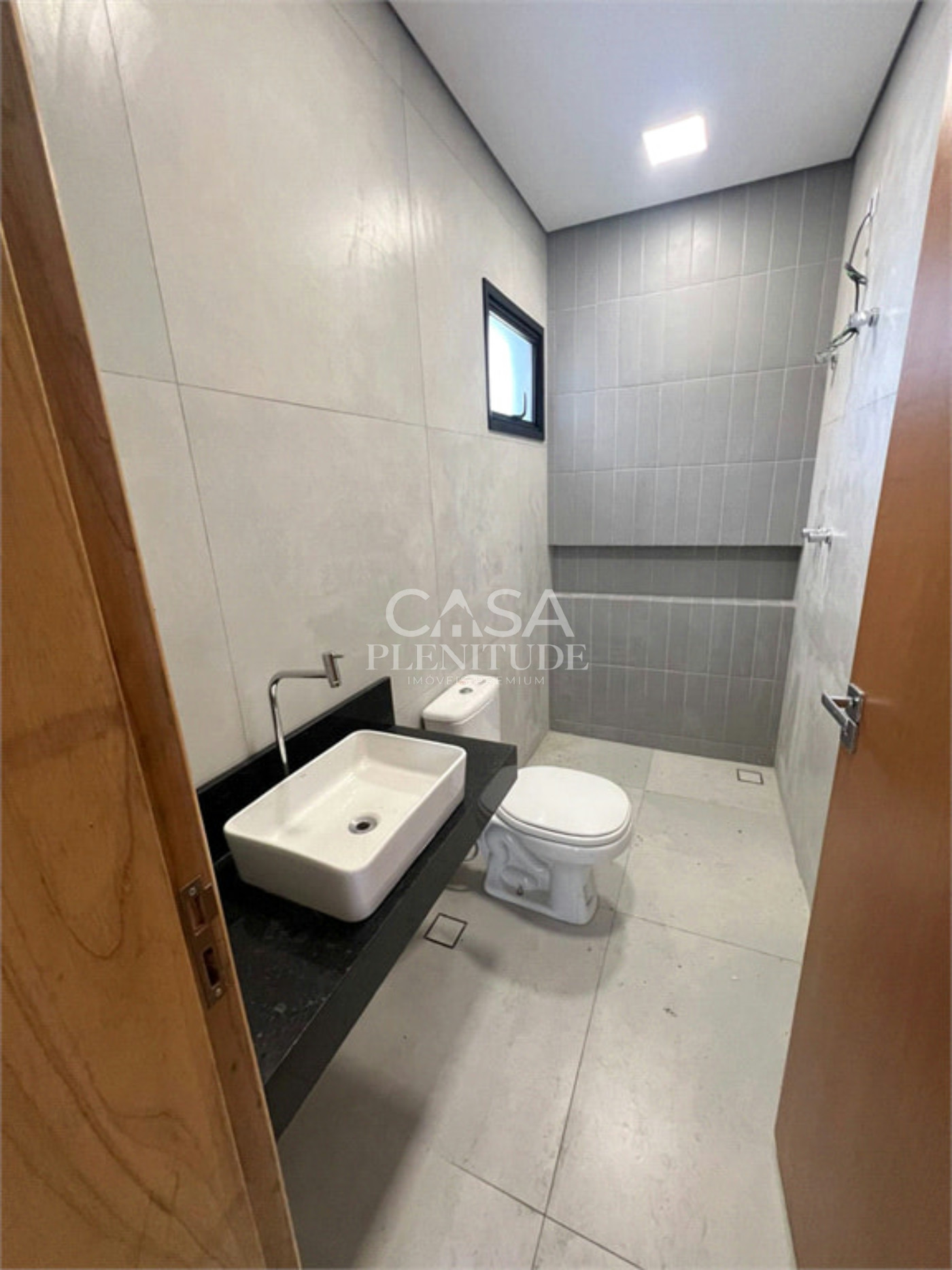 Casa em condomínio à venda com 3 quartos, sendo 1 suíte, em Cajuru do Sul, Sorocaba, SP