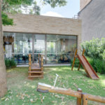 Casa à venda com 4 quartos, sendo 3 suítes, no condomínio Jardim Flora, São Paulo - SP