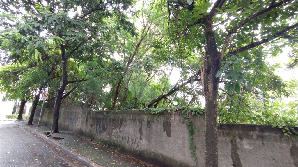 Terreno à venda em Vila Suzana, São Paulo, SP