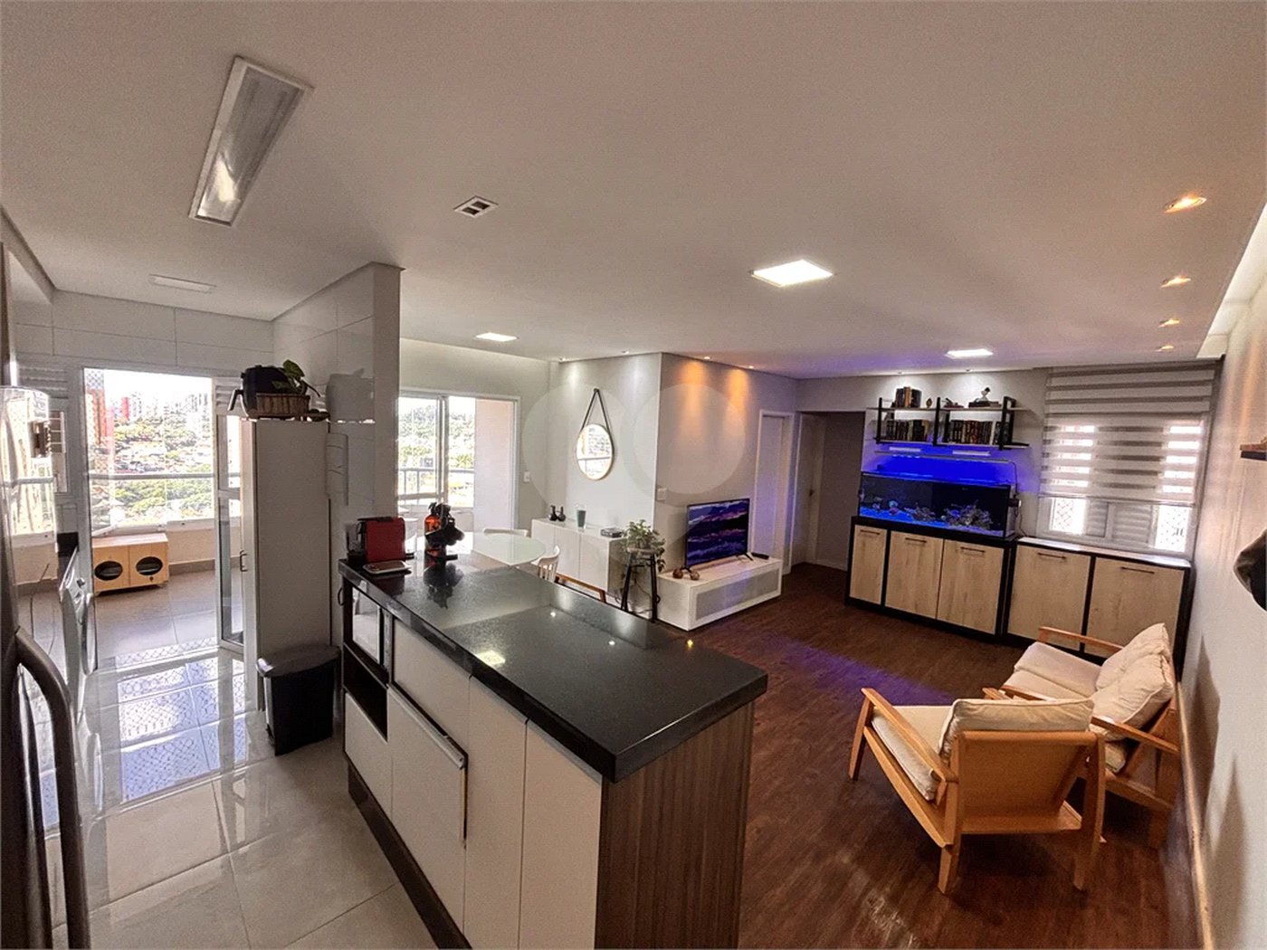 Apartamento com 77m² , 2 dormitórios , sendo 1 suíte , 2 vagas de garagem , a venda no bairro Rudge Ramos.